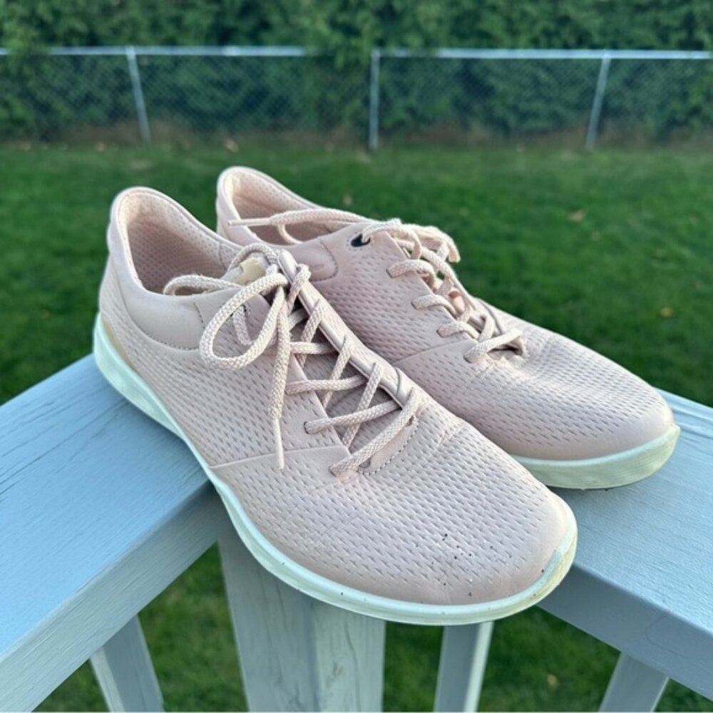 ECCO | S-Lite Spikeless Golf Shoes 2019 Women Eco Yak Leather Rose Dust | Size 9 - Picture 2 of 11